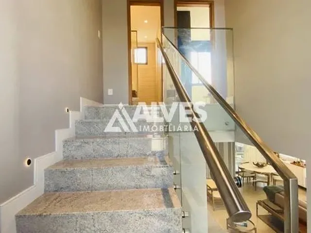 Imagem 10: Casa com 3 Quartos Sendo 1 Suíte Master com Closet em Condomínio