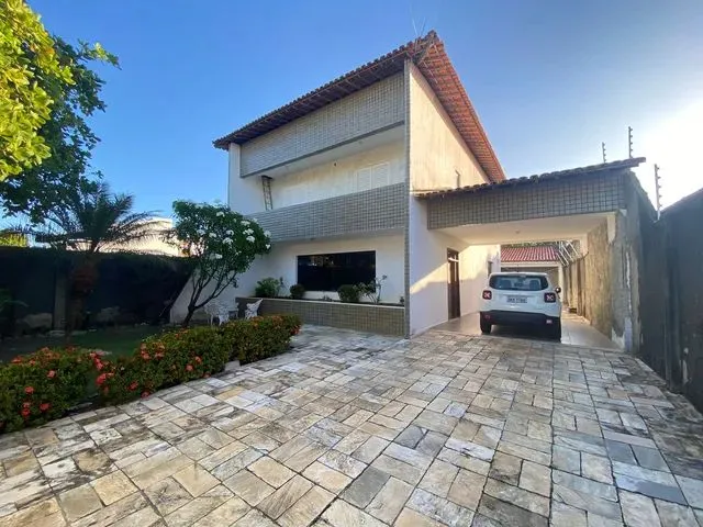 Imagem 1: Casa na Coroa do Meio - Rua Pública