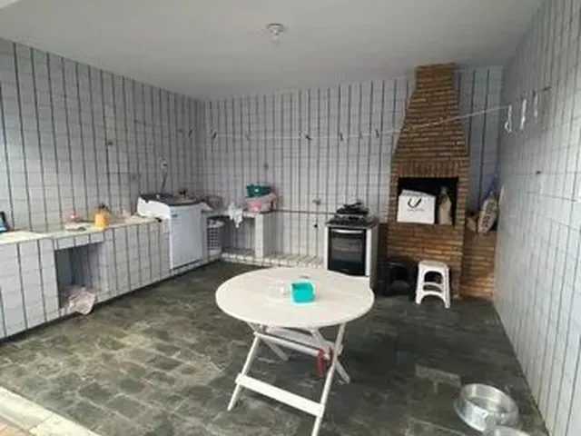 Imagem 4: Casa na Coroa do Meio - Rua Pública