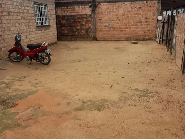 Imagem 3: Casa em Avenida Comercial