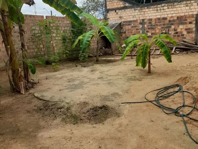 Imagem 4: Casa em Avenida Comercial