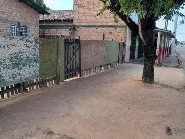Imagem 7: Casa em Avenida Comercial