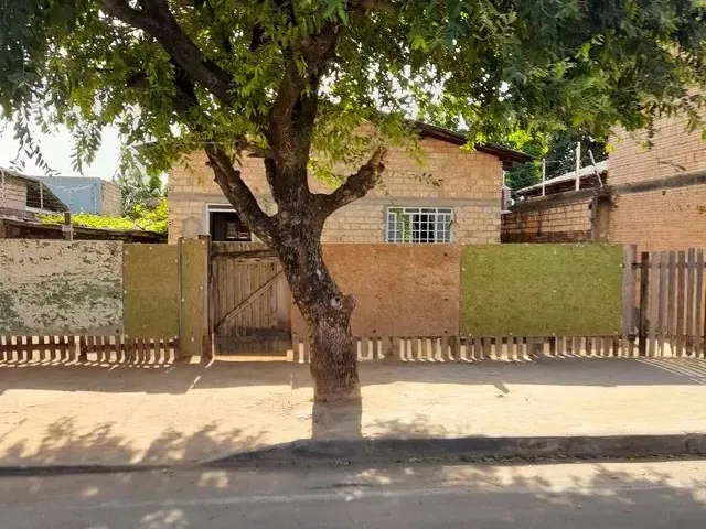 Imagem 6: Casa em Avenida Comercial