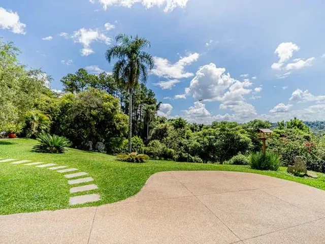Imagem: Casa À Venda Alto Padrão no Condomínio