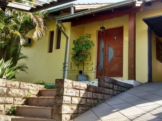 Imagem: Casa com 4 Dormitorio(S) Localizado(A) no