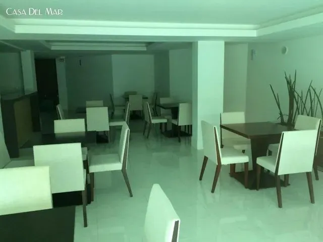 Imagem 3: Cobertura para Venda em Florianópolis, Itacorubi, 3 Dormitórios, 3 Suítes, 4