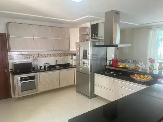 Imagem 2: Af- Maravilhosa Casa Duplex no Boulevard Lagoa