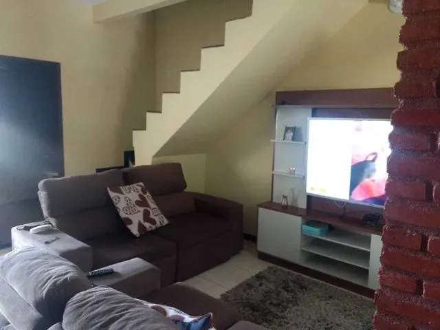 Imagem 4: Casa de 2 Pavimentos em Carmópolis
