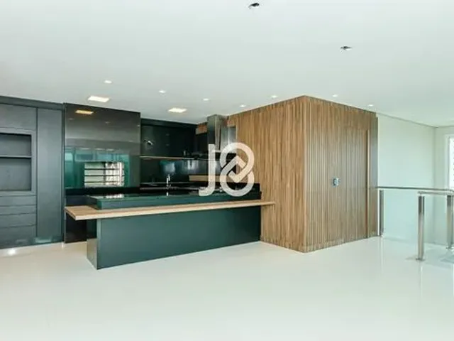 Imagem 8: Cobertura com Piscina 4 Suítes e 5 Vagas Cobertura com Piscina, 4 Suítes e 5 Vagas - J8