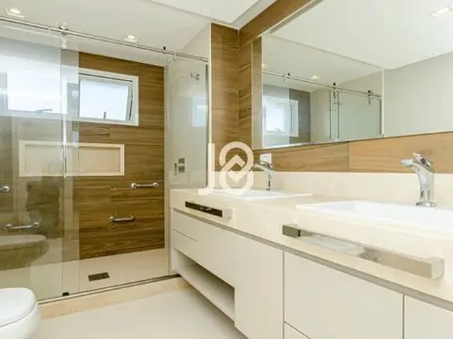 Imagem 10: Cobertura com Piscina 4 Suítes e 5 Vagas Cobertura com Piscina, 4 Suítes e 5 Vagas - J8