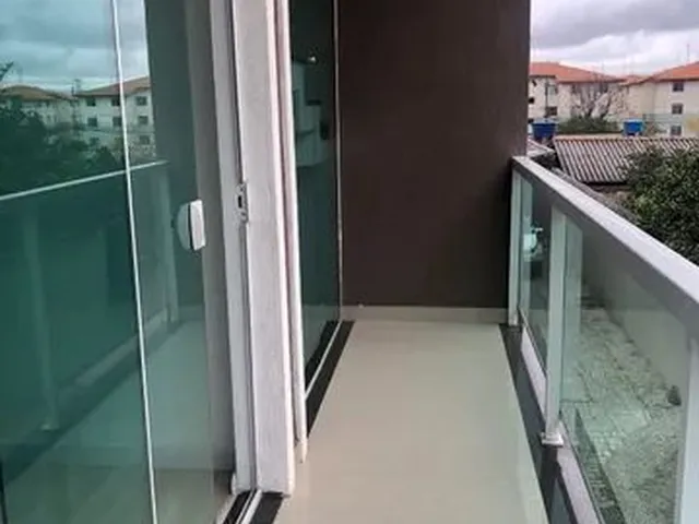 Imagem 8: Triplex 3 Quartos, 2 Banheiros, 1 Lavabo, Cozinha com Sala Conjugada no Sitio Cercado