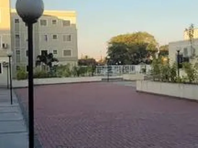 Imagem: O apartamento possui 2 Dormitórios, 1 Banheiro, 1 Vaga na