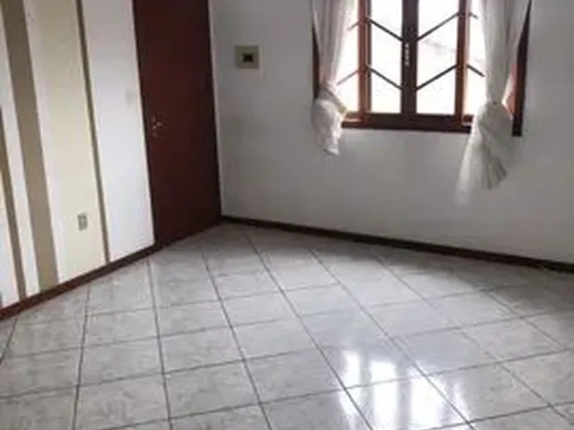 Imagem: Casa / Apartamento para Alugar em Biguaçu