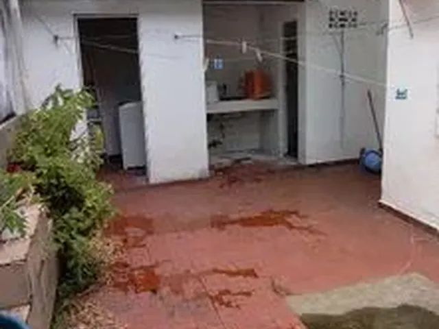 Imagem 2: /Alugo Casa com 3 Qrts na Tarumã - Centro