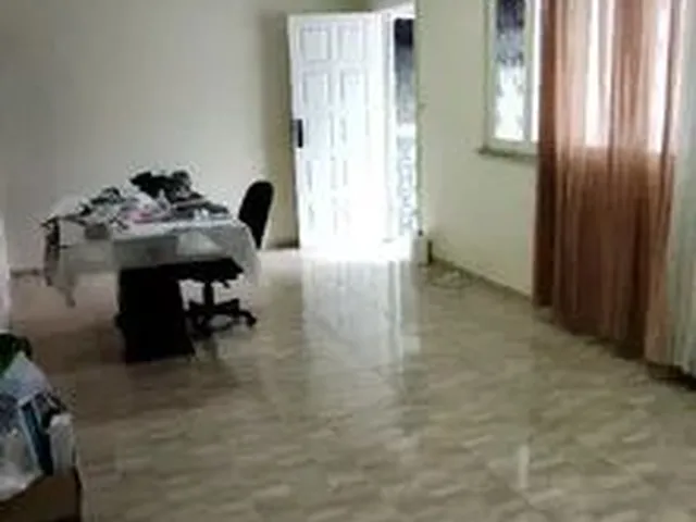 Imagem 12: /Alugo Casa com 3 Qrts na Tarumã - Centro