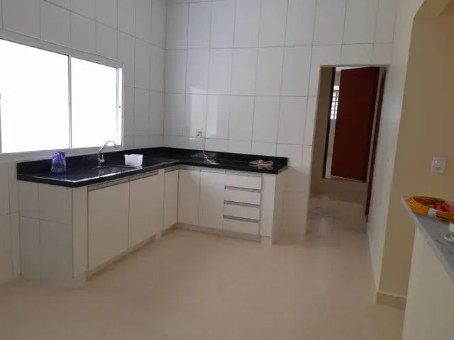 Imagem 12: Casa Nova de 3 Quartos com 2 Vagas em Excelente Localização em Sobradinho