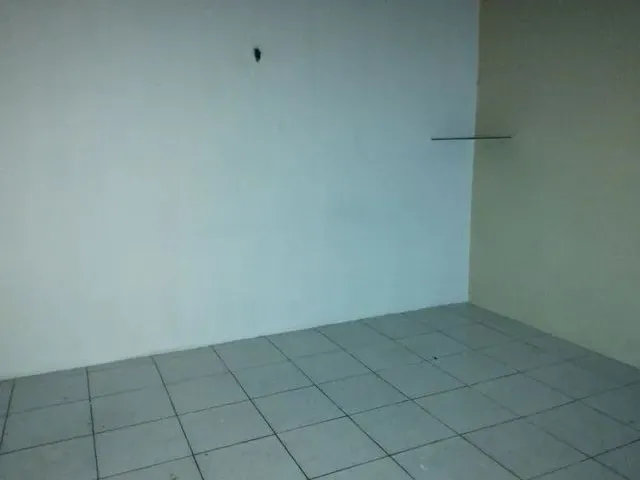 Imagem 2: Aluga-Se Kitnet. 1 Banheiro
