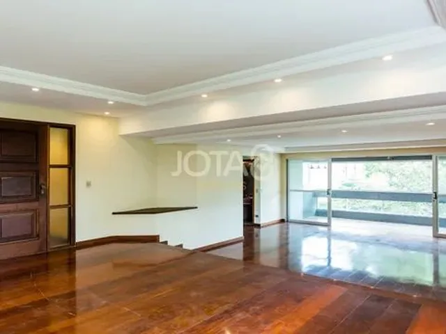 Imagem: Apartamento 4 Quartos no Cabral, Próximo