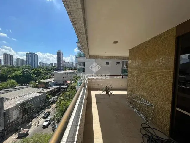 Imagem 12: Linda Cobertura para Aluguel com 4 Suítes no Bairro da Batista Campos