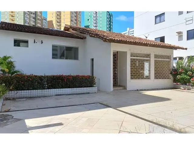 Imagem: Casa para Locação com 3 Pavimentos e 3