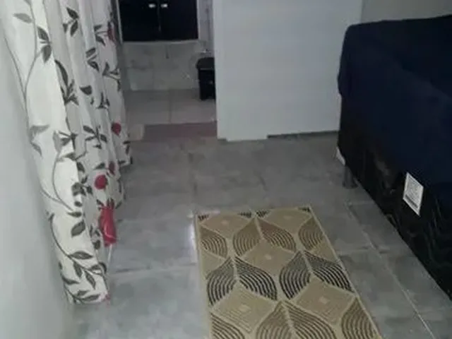 Imagem: Alugo Suíte Mobiliada, com Ar Condicionado