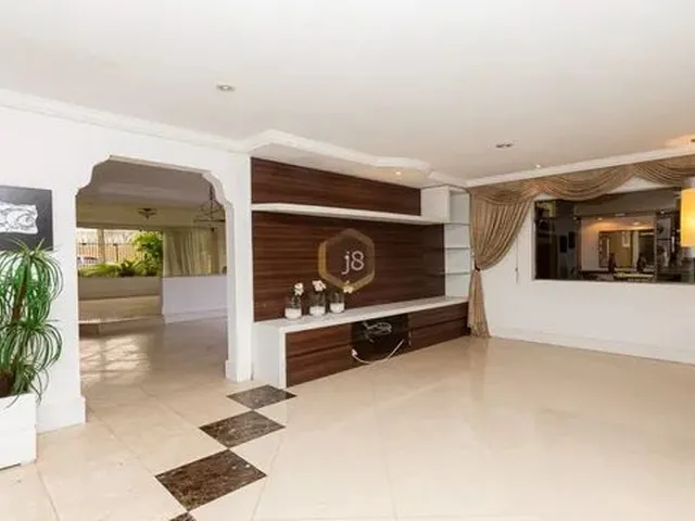 Imagem 6: Casa com 4 Dormitórios no Água Verde - J8 Casa com 4 Dormitórios no Água Verde - J8
