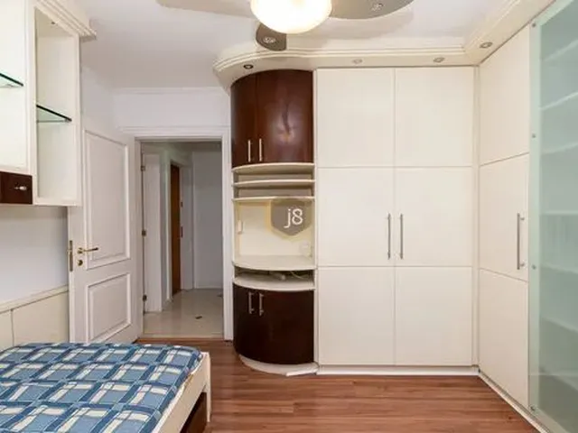 Imagem 13: Casa com 4 Dormitórios no Água Verde - J8 Casa com 4 Dormitórios no Água Verde - J8