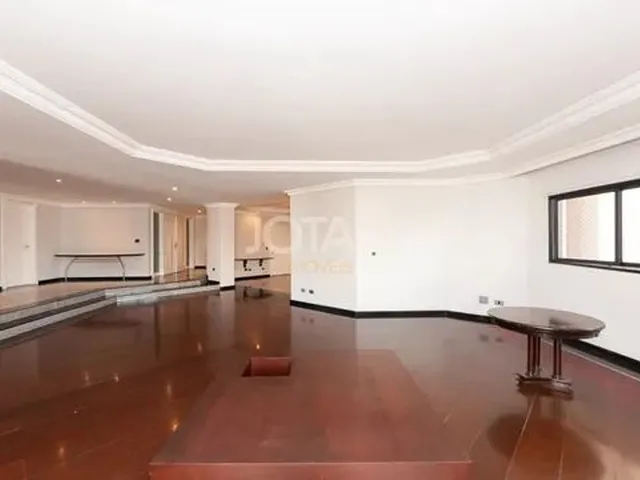 Imagem 16: Duplex com 5 Dormitórios e Muita Exclusividade no Batel Duplex com 5 Dormitórios No
