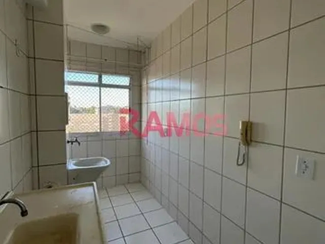 Imagem 5: Apartamento para Aluguel Tem 45 Metros Quadrados com 2 Quartos em Chácara Parreiral