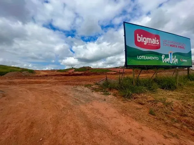 Imagem: Lotes com 5 Entrada, Financiamento Próprio