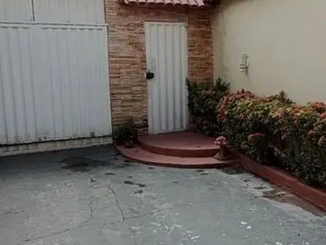 Imagem 2: Alugo Excelente Kitnet na Pedreira com Garagem