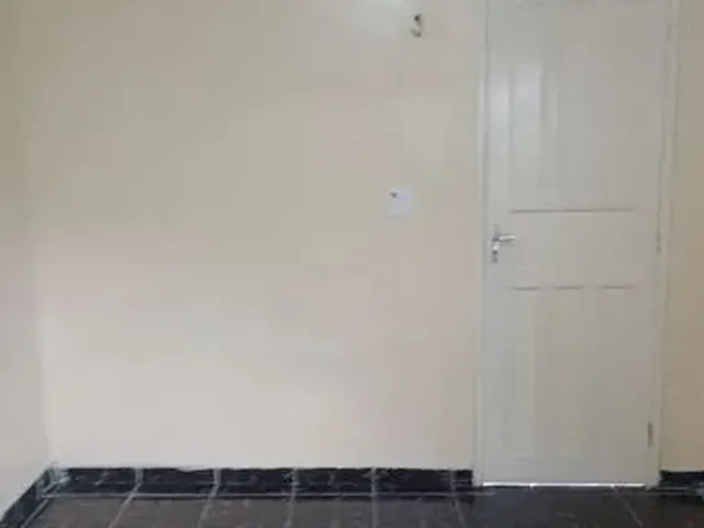 Imagem 3: Alugo Excelente Kitnet na Pedreira com Garagem