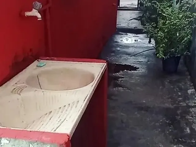 Imagem 2: Vendo Casa no Bairro Nova Cidade Prox da Nepal