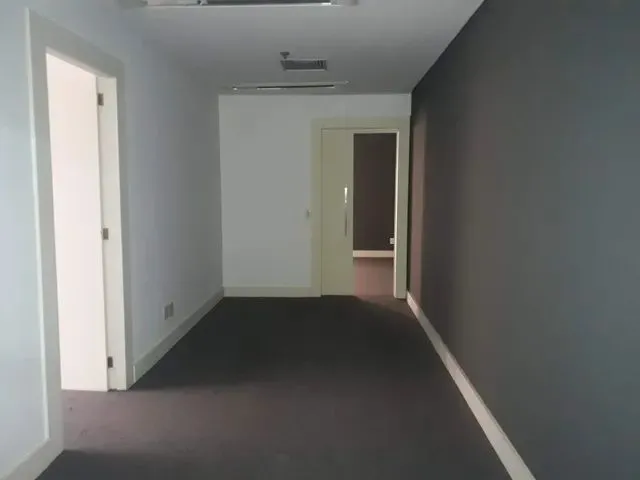 Imagem 3: Porto Alegre - Conjunto Comercial/Sala - Centro Histórico