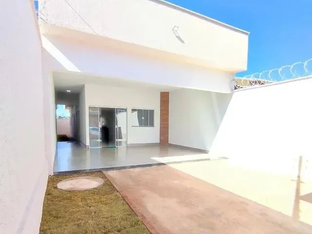 Imagem: 04- Casa no Bairro Colina de Laranjeiras