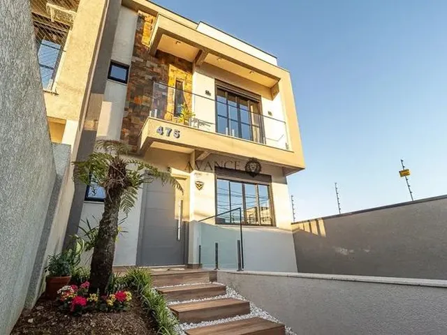 Imagem: Excelente Sobrado Triplex com 182M2