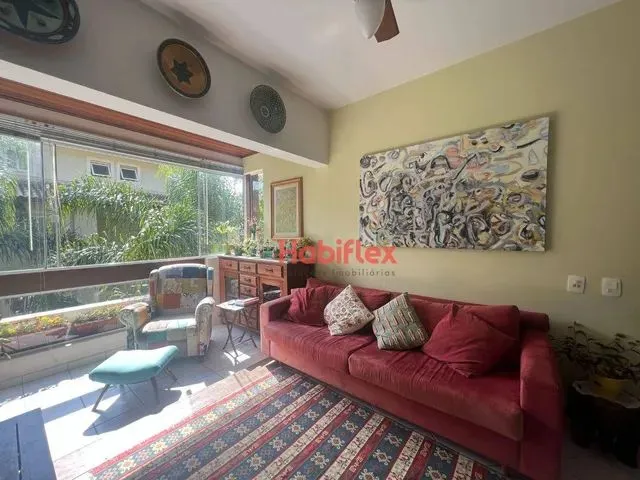 Imagem 4: Cobertura com 3 Dormitórios À Venda - Lagoa da Conceição - Florianópolis/Sc