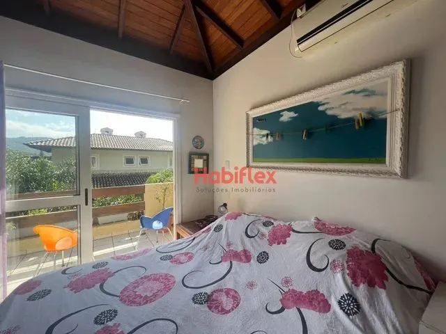 Imagem 2: Cobertura com 3 Dormitórios À Venda - Lagoa da Conceição - Florianópolis/Sc