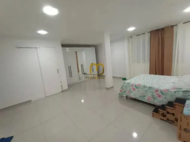 Imagem 9: Vendo Casa com Piscina em Vasconcelos