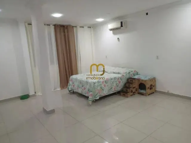 Imagem 10: Vendo Casa com Piscina em Vasconcelos