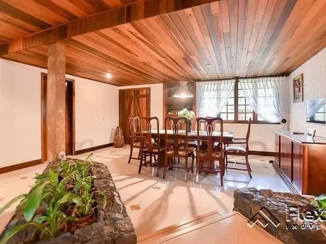 Imagem 16: Casa com 5 Dormitórios À Venda, 485 M² por R$ 1.970.000,00 - Ahú - Curitiba/Pr