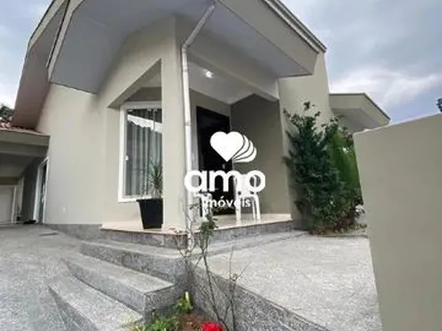 Imagem: Casa À Venda, 3 Quartos, 1 Suíte, 2 Vagas