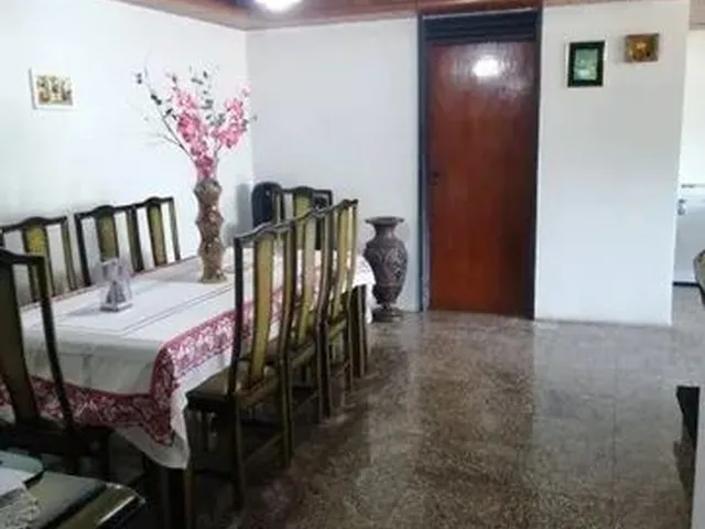 Imagem 15: Apartamento com 3 Dormitórios À Venda, 243 M² por R$ 650.000,00 - Aldeota