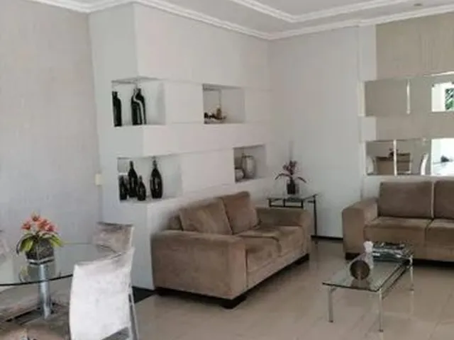 Imagem 8: Apartamento com 3 Dormitórios À Venda, 243 M² por R$ 650.000,00 - Aldeota