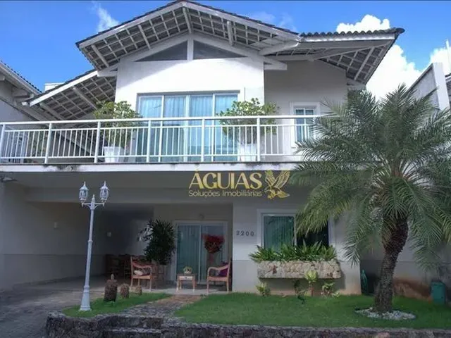 Imagem: Casa com 3 Dormitórios À Venda, 277 M²