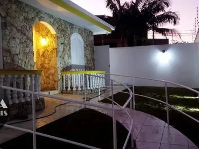 Imagem 15: Casa com 3 Dormitórios À Venda, 186 M² por R$ 950.000,00 - Parolin - Curitiba/Pr