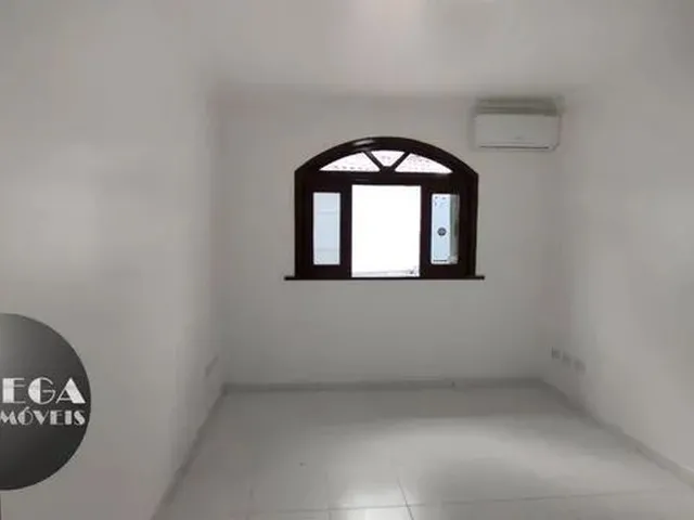 Imagem 2: Casa com 3 Dormitórios À Venda, 186 M² por R$ 950.000,00 - Parolin - Curitiba/Pr