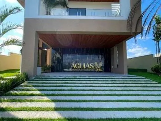 Imagem: Casa com 4 Dormitórios À Venda, 331 M²