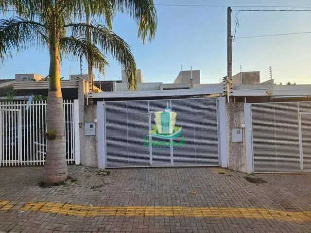 Imagem: Casa com 2 Dormitórios À Venda com 63