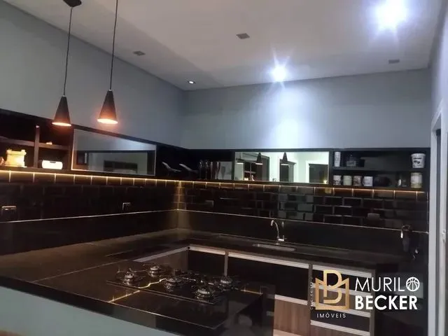Imagem: Casa para Venda com 3 Quartos no Bairro